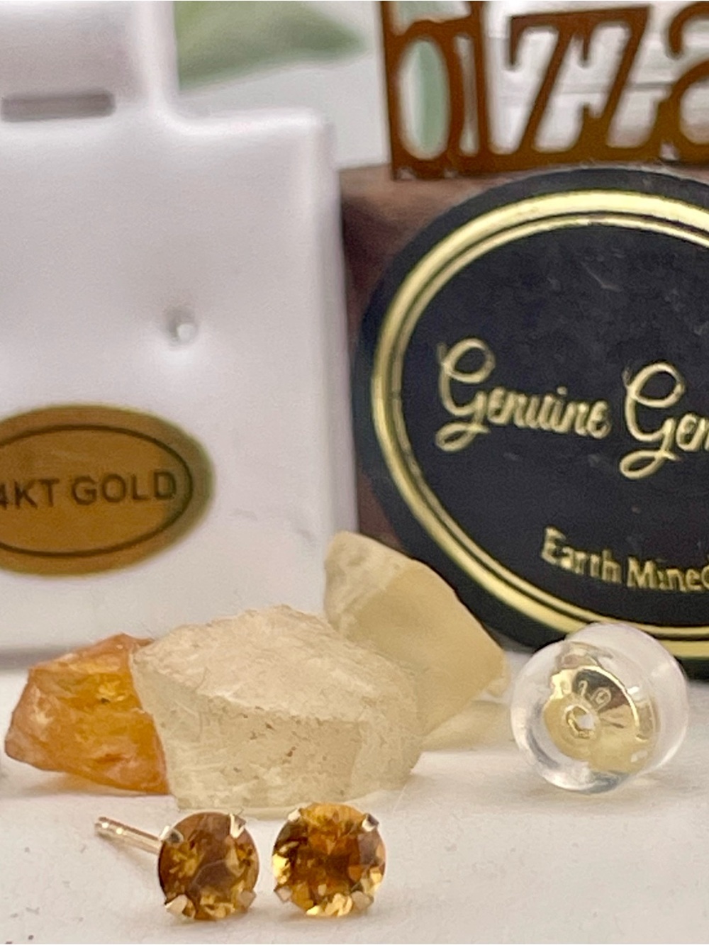 14KT solid Citrine stud earrings 4mm each. .50ct total - Picture 3 of 12